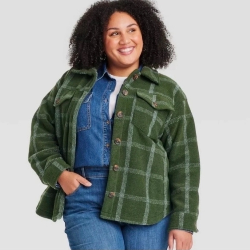 Ava & Viv Women's Front Button-Down Shacket Green Plaid 1X